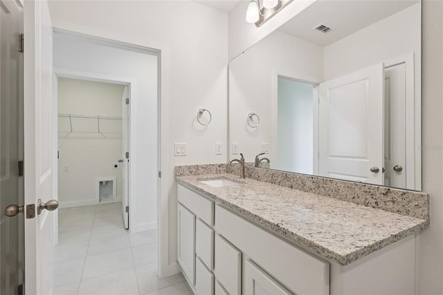 1925 DIAMOND HEAD CIRCLE, Haines City, FL 33844