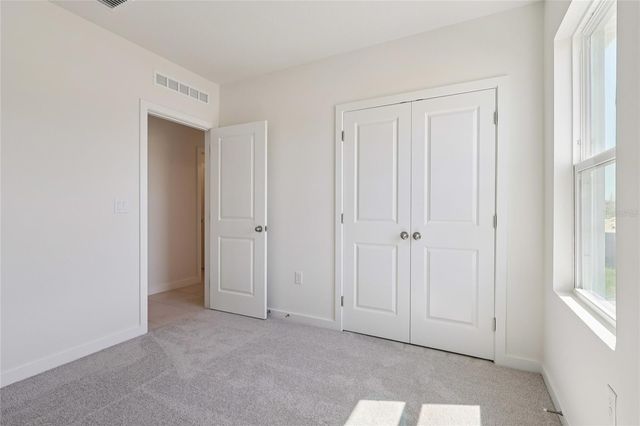 1925 DIAMOND HEAD CIRCLE, Haines City, FL 33844