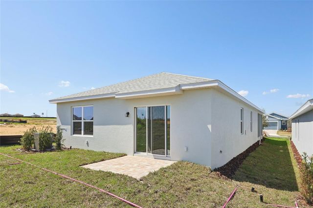 1925 DIAMOND HEAD CIRCLE, Haines City, FL 33844