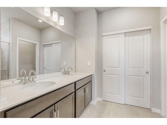 55025 E 28th Pl, Strasburg, CO 80136