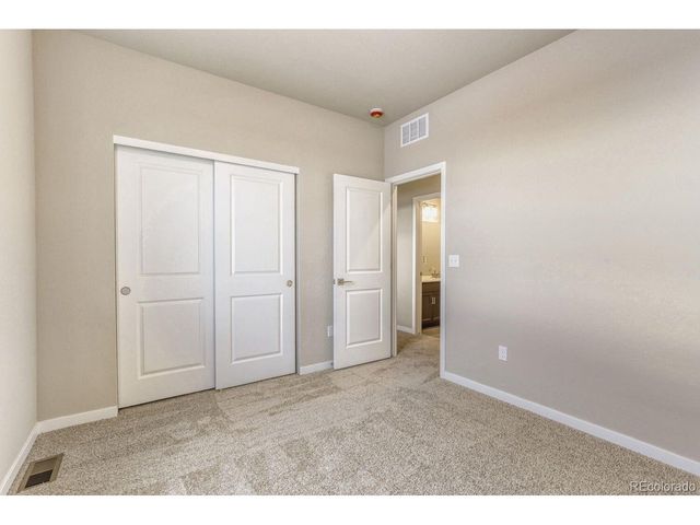 55025 E 28th Pl, Strasburg, CO 80136