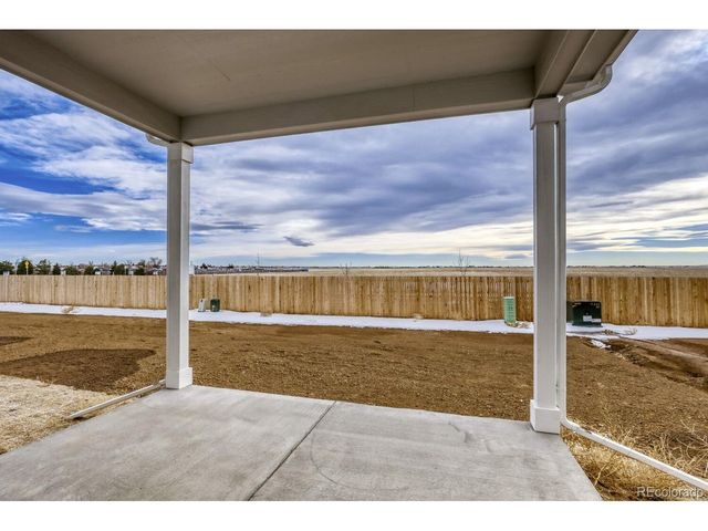 55025 E 28th Pl, Strasburg, CO 80136