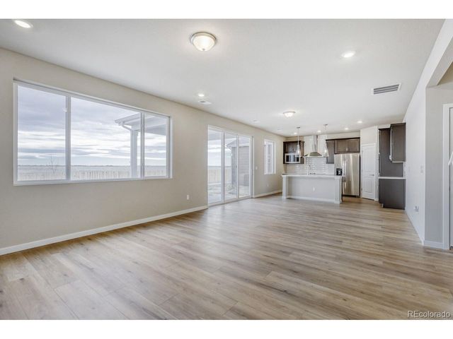 55025 E 28th Pl, Strasburg, CO 80136