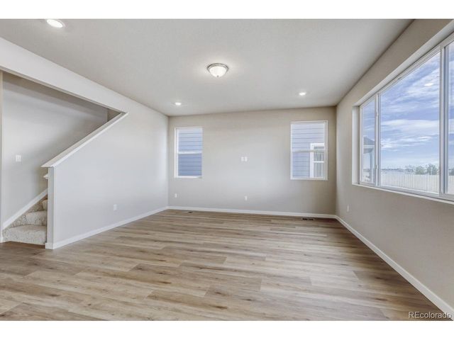 55025 E 28th Pl, Strasburg, CO 80136