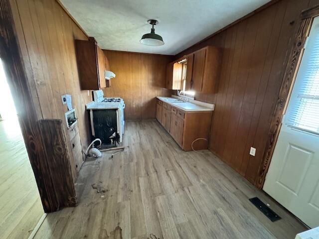 515 S Beverly Street, Billings, MO 65610