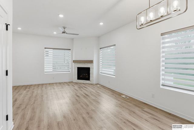 439 N Allen Street, Bennington, NE 68007