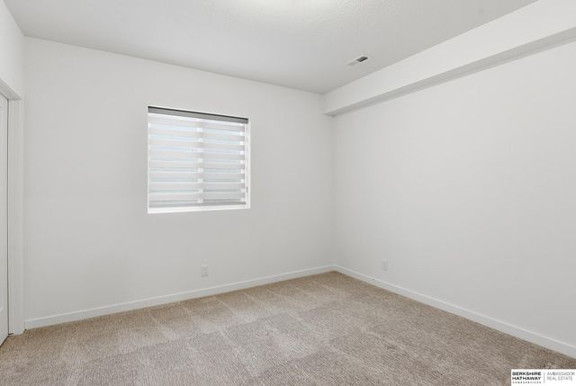 439 N Allen Street, Bennington, NE 68007