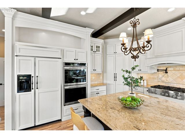 9583 Se DENALI Dr, Happy Valley, OR 97086