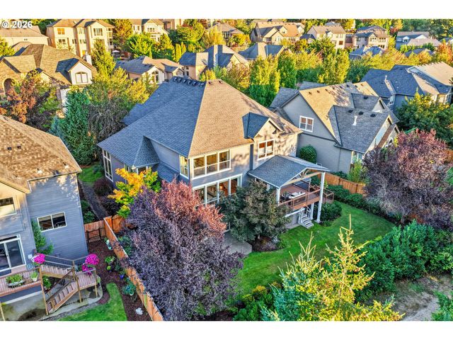 9583 Se DENALI Dr, Happy Valley, OR 97086
