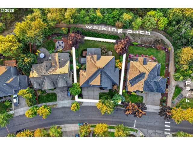 9583 Se DENALI Dr, Happy Valley, OR 97086