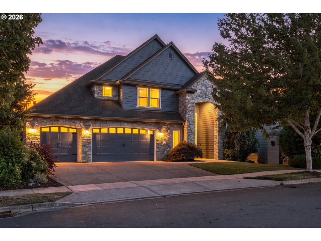 9583 Se DENALI Dr, Happy Valley, OR 97086