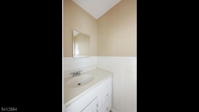 2603 Balmoral Ct, Hillsborough Twp., NJ 08844