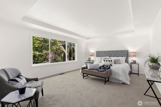 23216 SE 31st Street, Sammamish, WA 98075