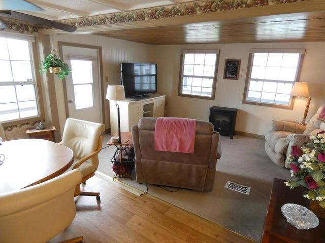 12674 SEMINOLE BOULEVARD S8, Largo, FL 33778