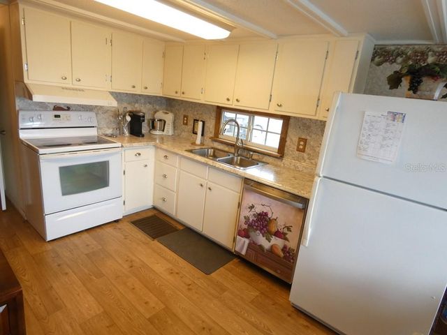 12674 SEMINOLE BOULEVARD S8, Largo, FL 33778