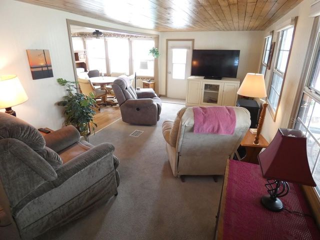 12674 SEMINOLE BOULEVARD S8, Largo, FL 33778