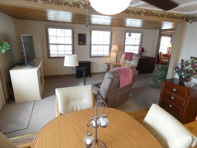 12674 SEMINOLE BOULEVARD S8, Largo, FL 33778