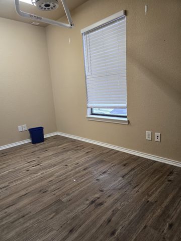 654 Saint Louis Avenue 204, Fort Worth, TX 76104