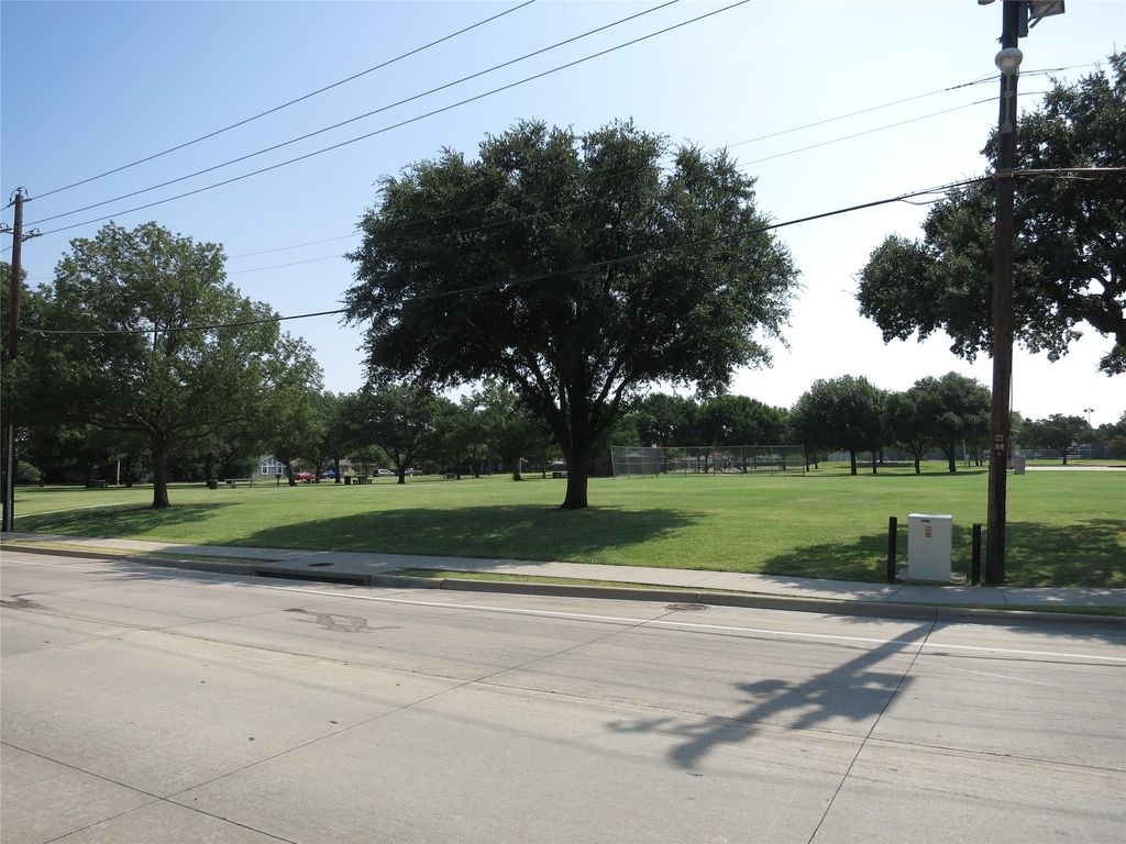 2029 Shenandoah, Carrollton, TX 75007 — photo 3