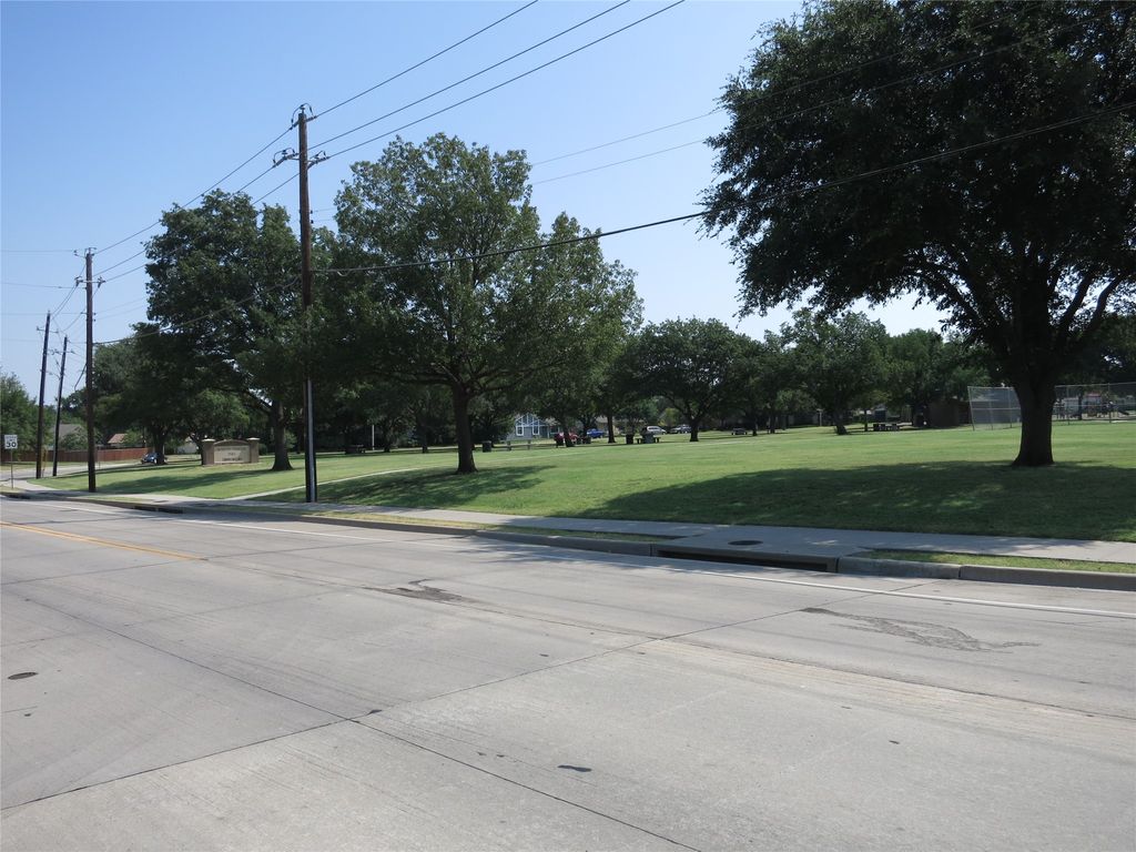 2029 Shenandoah, Carrollton, TX 75007 — photo 5