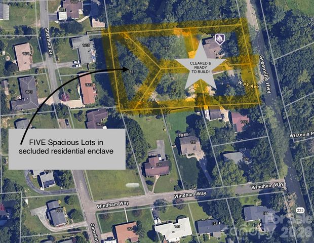 0000 W Park Avenue, Hendersonville, NC 28792