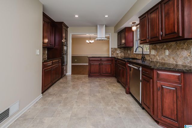 760 SELF DRIVE, Birmingham, AL 35235