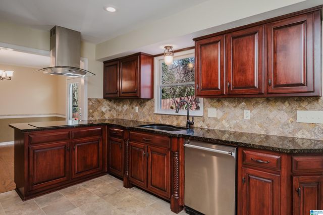 760 SELF DRIVE, Birmingham, AL 35235