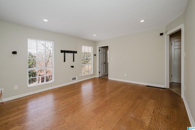 760 SELF DRIVE, Birmingham, AL 35235