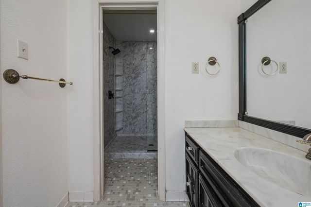 760 SELF DRIVE, Birmingham, AL 35235