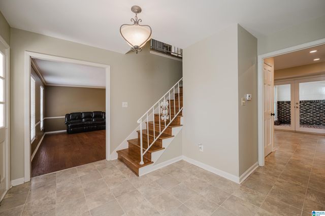 760 SELF DRIVE, Birmingham, AL 35235