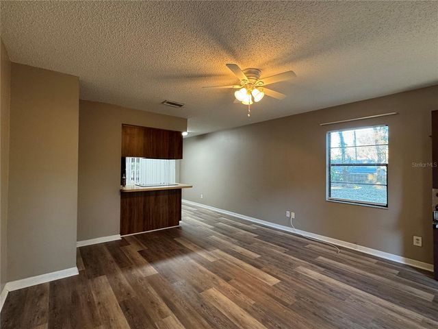 5619 PEACH AVENUE, Seffner, FL 33584