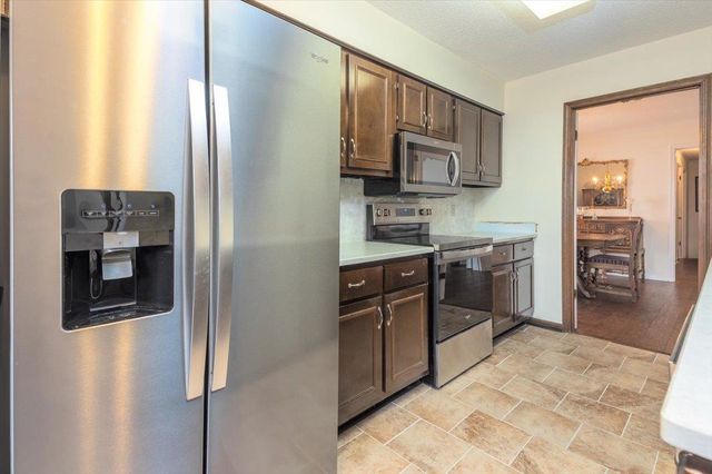 1898 WICKLOW WAY, Germantown, TN 38139