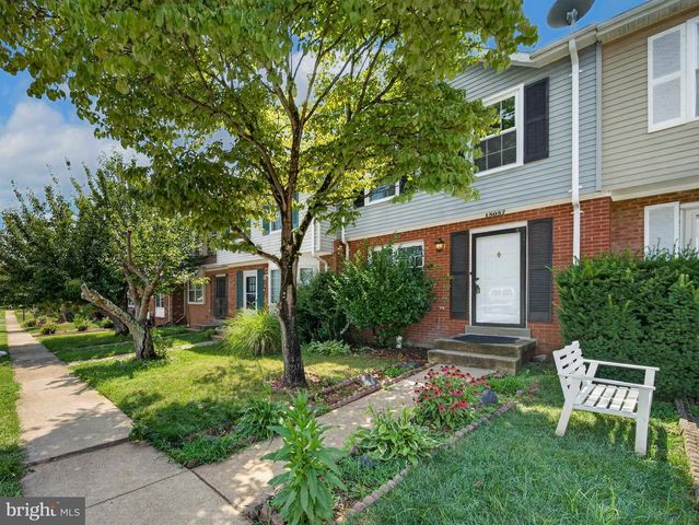 15057 CHERRYDALE DR, Woodbridge, VA 22193