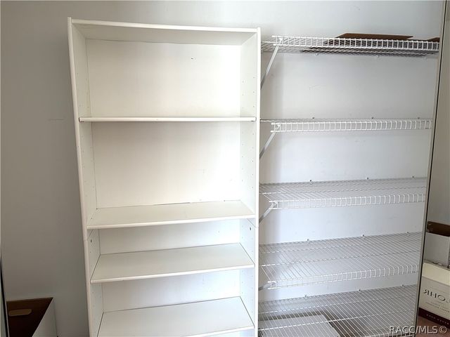 6410 W Cannondale Drive, Crystal River, FL 34429