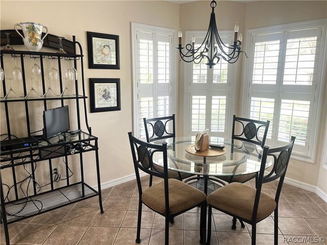 6410 W Cannondale Drive, Crystal River, FL 34429