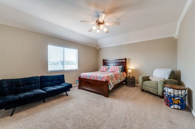 1124 Cotton Exchange Drive, Savannah, TX 76227