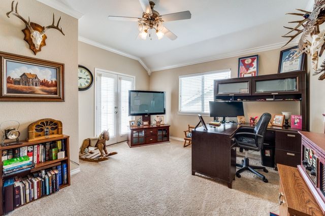 1124 Cotton Exchange Drive, Savannah, TX 76227