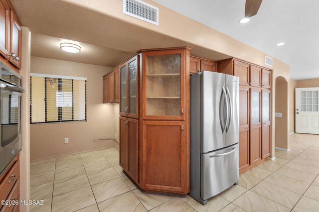 14340 N Rusty Gate Trail, Oro Valley, AZ 85755