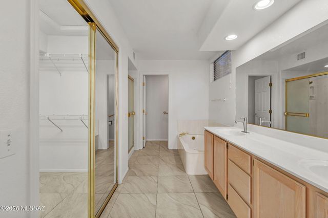 14340 N Rusty Gate Trail, Oro Valley, AZ 85755