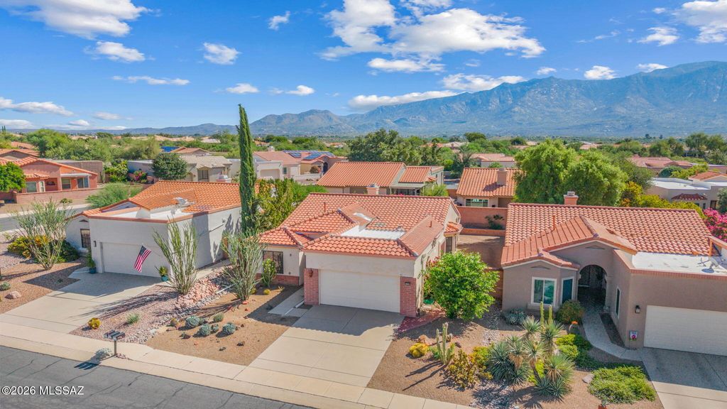 14340 N Rusty Gate Trail, Oro Valley, AZ 85755
