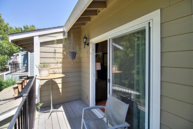 6114 Shadow Ln, Citrus Heights, CA 95621