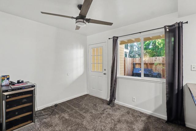 6114 Shadow Ln, Citrus Heights, CA 95621