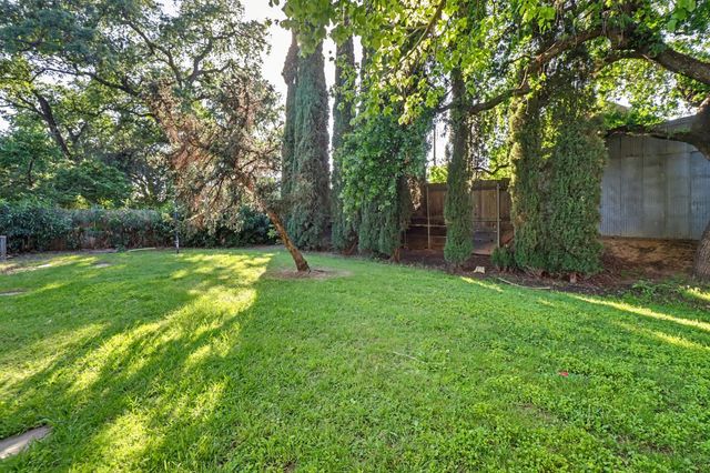 6114 Shadow Ln, Citrus Heights, CA 95621