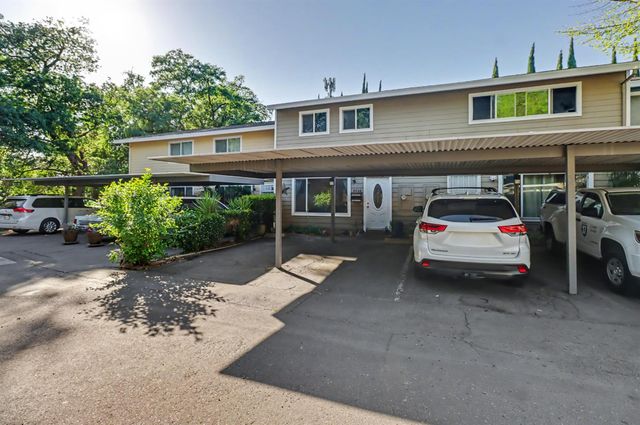 6114 Shadow Ln, Citrus Heights, CA 95621