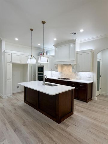 10036 Primrose Lane, Midwest City, OK 73130