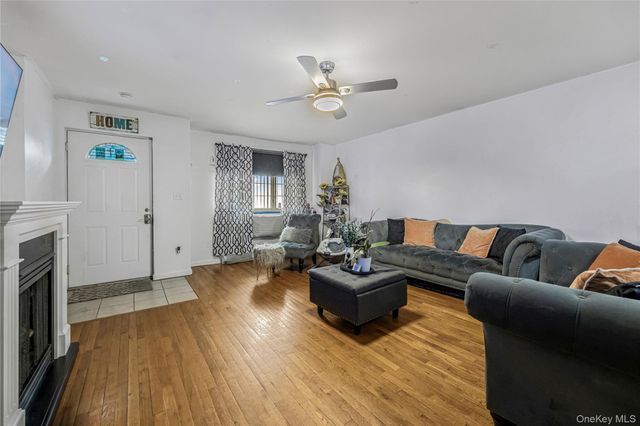 244 Prentiss Avenue, Bronx, NY 10465