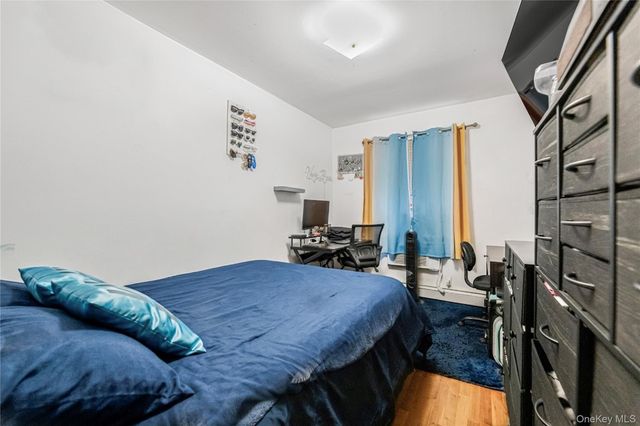 244 Prentiss Avenue, Bronx, NY 10465
