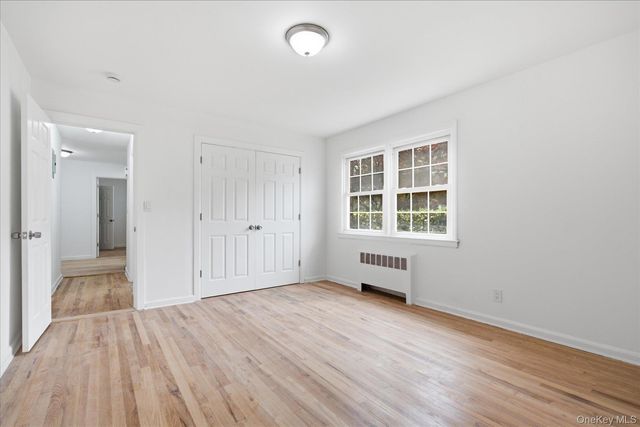 117 Robins Road 117, New Rochelle, NY 10801