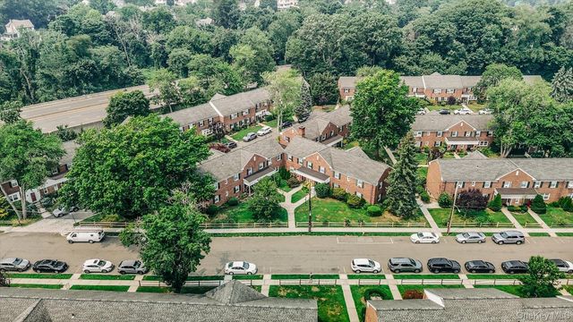 117 Robins Road 117, New Rochelle, NY 10801