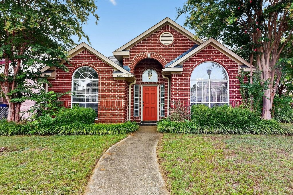 6809 Hominy Ridge, Rowlett, TX 75089